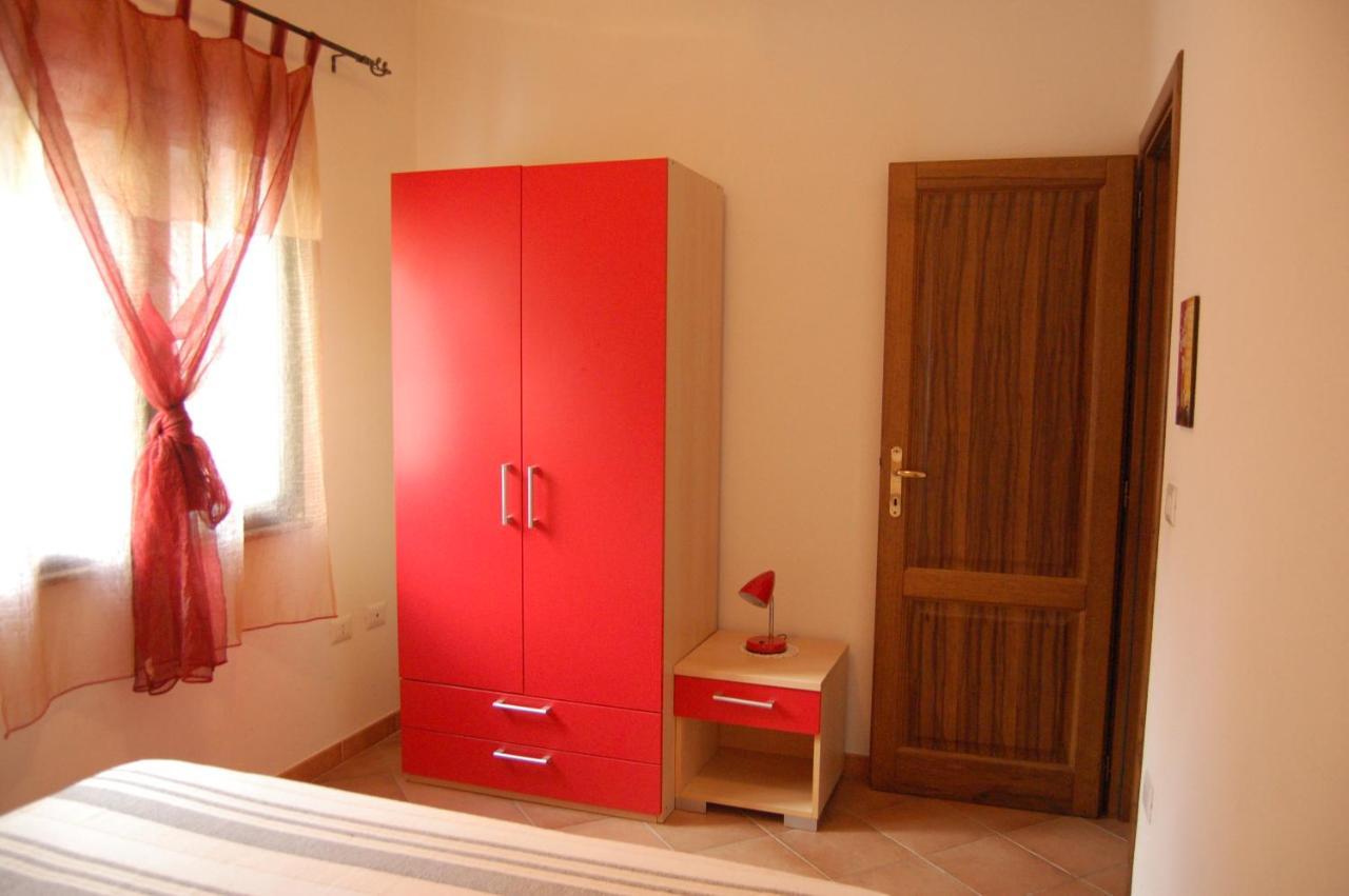 Apartamento Via Costantino Budoni Exterior foto