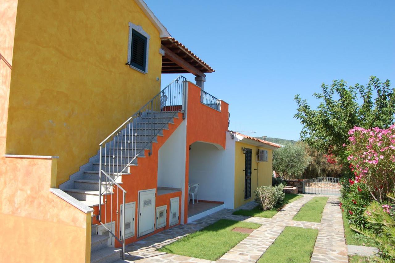 Apartamento Via Costantino Budoni Exterior foto