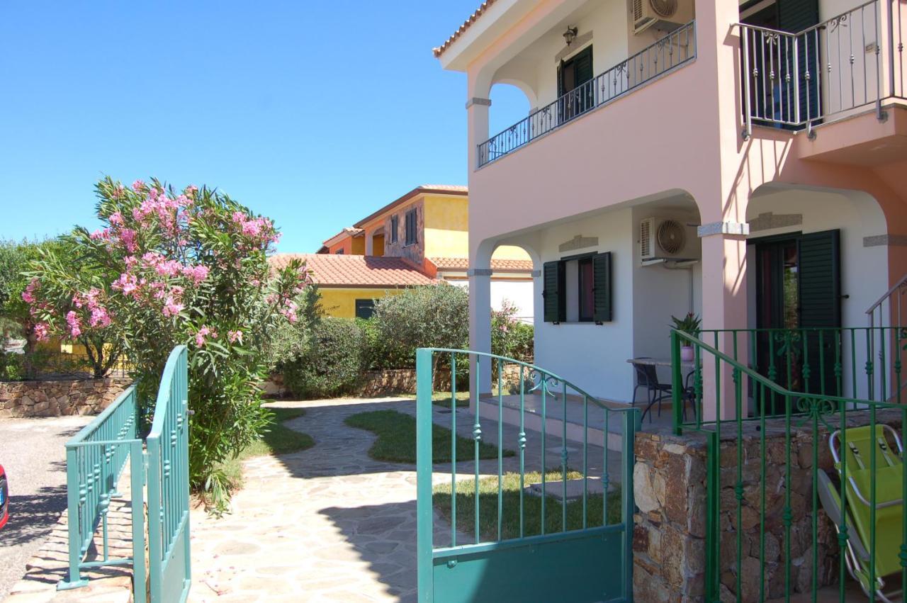 Apartamento Via Costantino Budoni Exterior foto