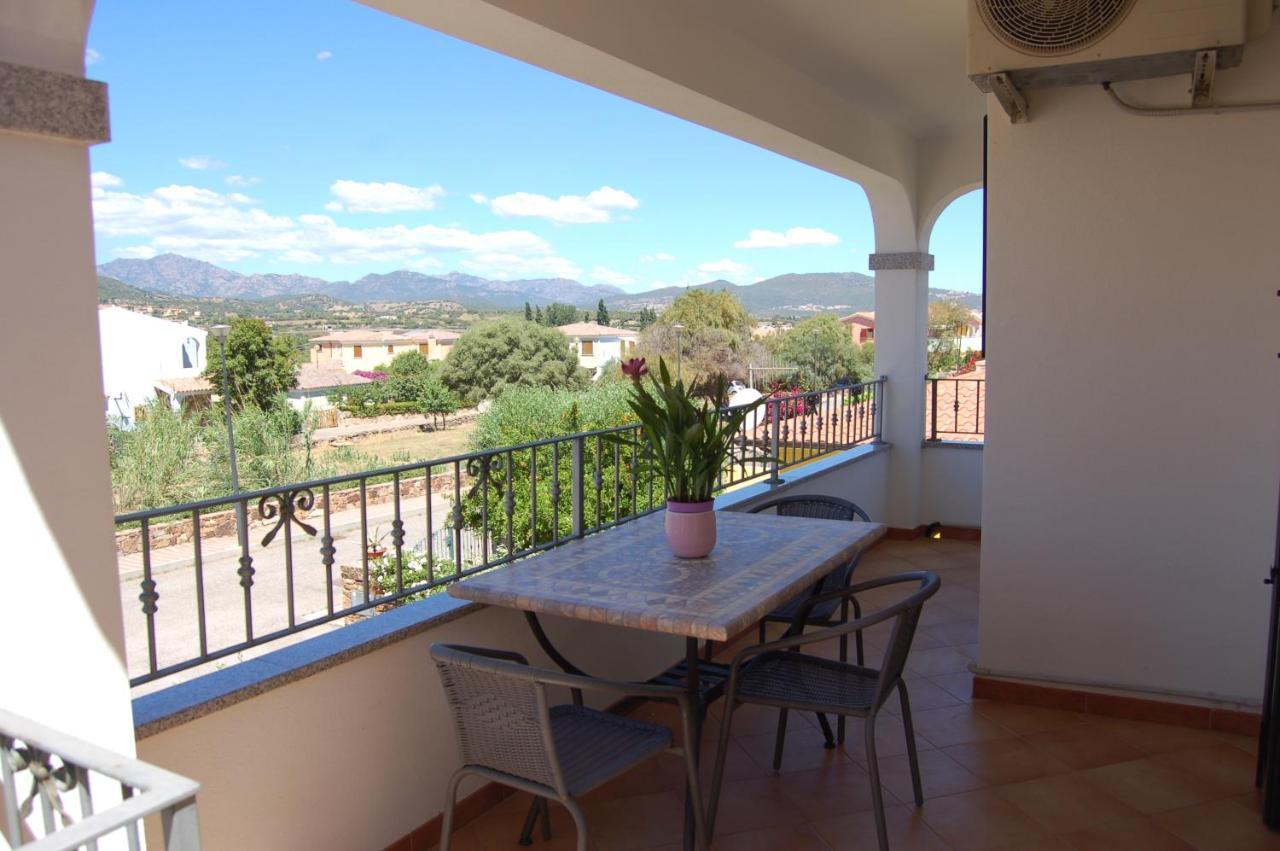 Apartamento Via Costantino Budoni Exterior foto