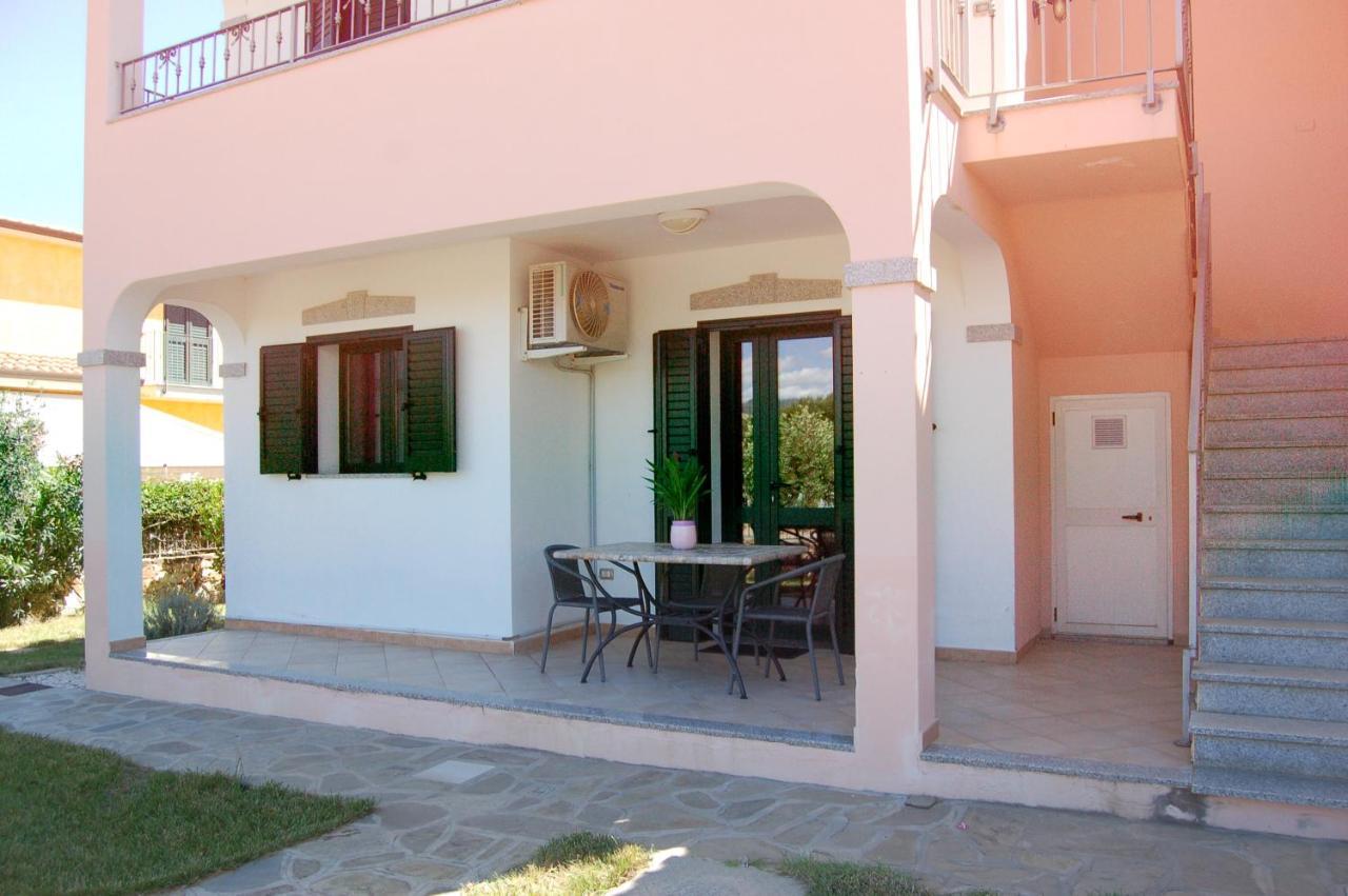 Apartamento Via Costantino Budoni Exterior foto