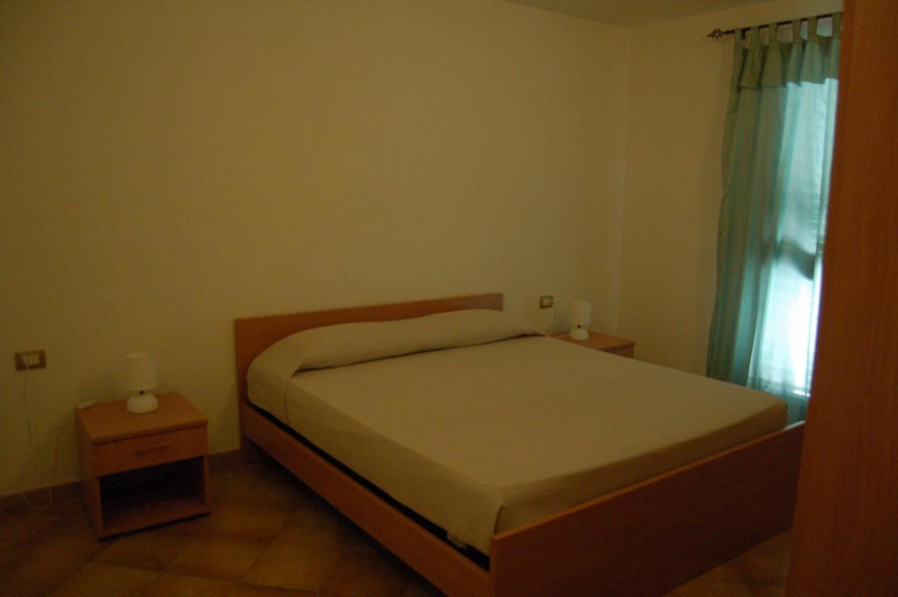 Apartamento Via Costantino Budoni Exterior foto