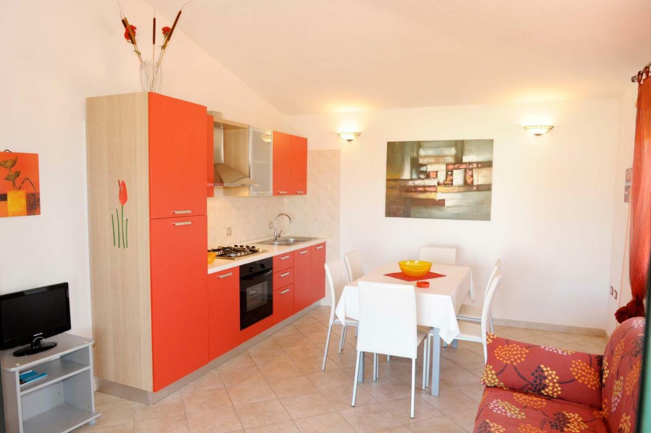 Apartamento Via Costantino Budoni Exterior foto
