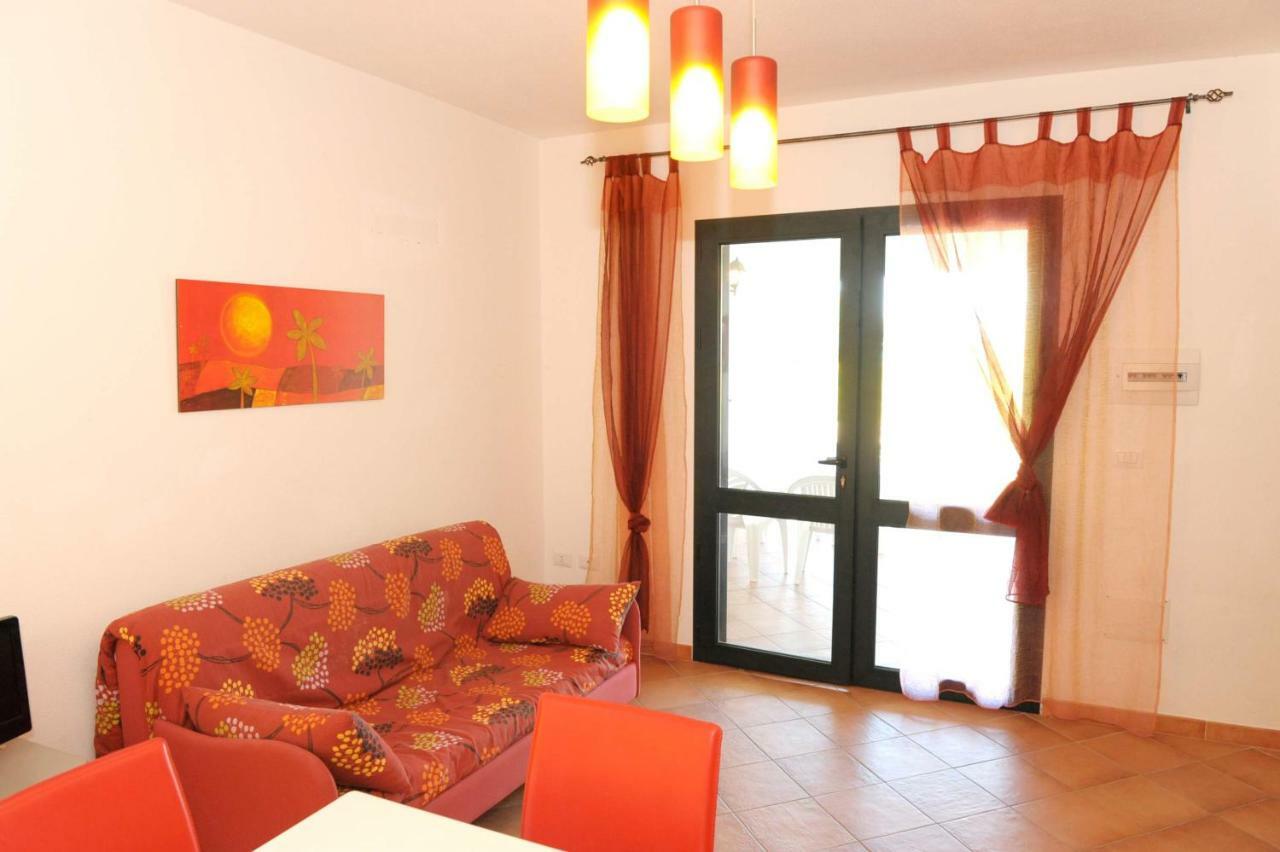 Apartamento Via Costantino Budoni Exterior foto